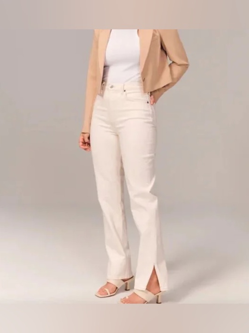 A&F Curve Love Ultra High Rise 90s Split Flair Jean Cream Women's 28